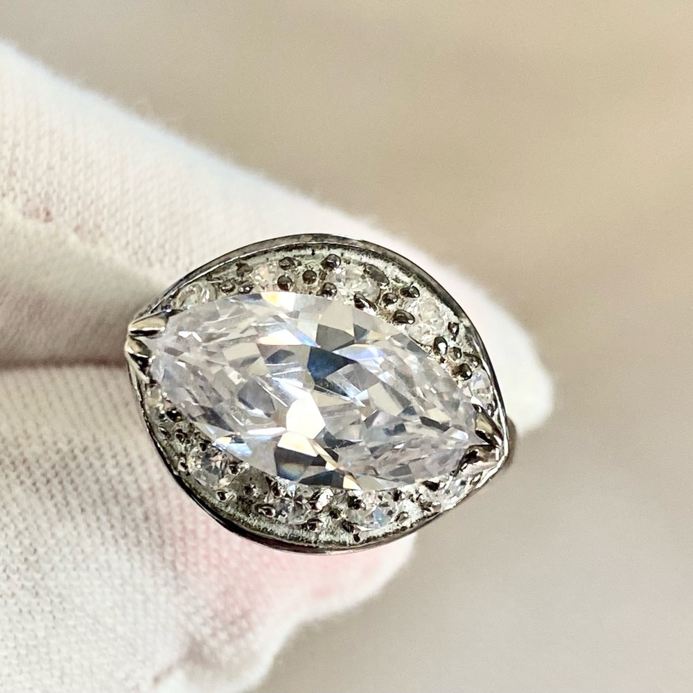 💥 Marquise 💥 cut  White Sapphire gem ring 💥